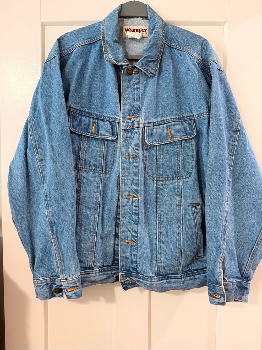 Wrangler Rugged Men’s Trucker Light Blue Denim Jacket XL